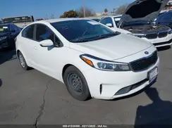 3KPFK4A72JE211121 2018 KIA FORTE