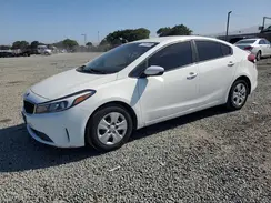 3KPFK4A72JE214424 2018 KIA FORTE