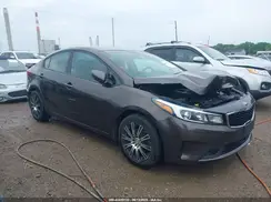 3KPFK4A72JE224273 2018 KIA FORTE