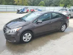 3KPFK4A72JE225343 2018 KIA FORTE