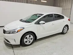3KPFK4A72JE236276 2018 KIA FORTE