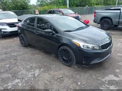 3KPFK4A72JE262716 2018 KIA FORTE