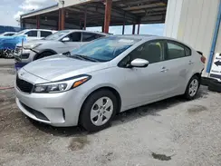3KPFK4A72JE265759 2018 KIA FORTE