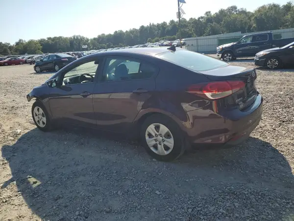3KPFK4A72JE269312 2018 KIA FORTE - Image 2