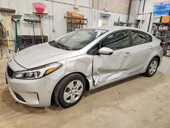 3KPFK4A72JE273585 2018 KIA FORTE