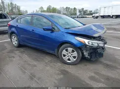 3KPFK4A72JE276714 2018 KIA FORTE