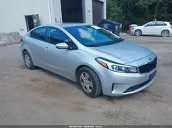 3KPFK4A72JE277894 2018 KIA FORTE