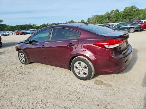 3KPFK4A72JE282013 2018 KIA FORTE - Image 2