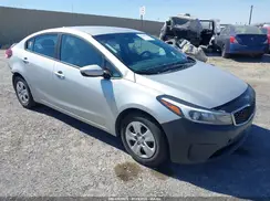 3KPFK4A73HE022584 2017 KIA FORTE