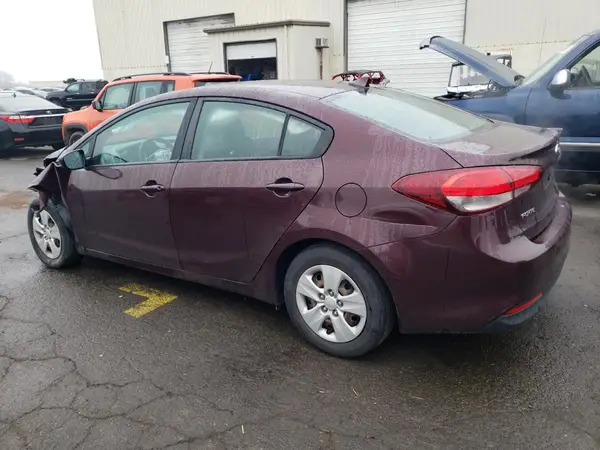 3KPFK4A73HE028336 2017 KIA FORTE - Image 2