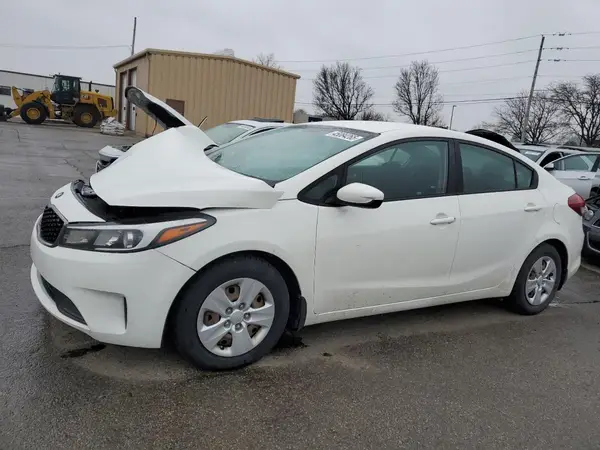 3KPFK4A73HE029809 2017 KIA FORTE - Image 1