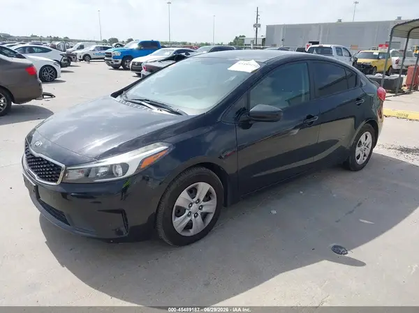 3KPFK4A73HE039594 2017 KIA FORTE - Image 2