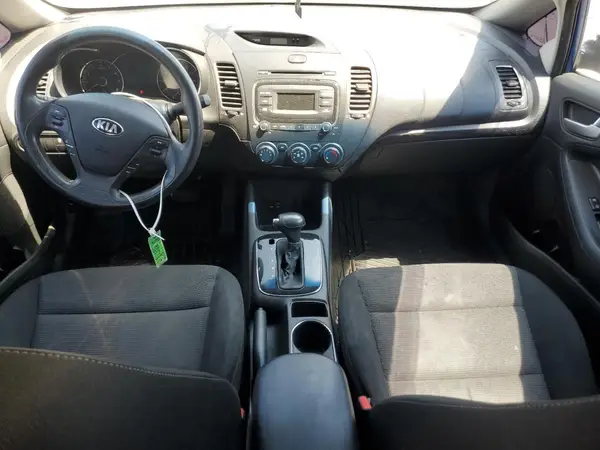 3KPFK4A73HE042012 2017 KIA FORTE - Image 8