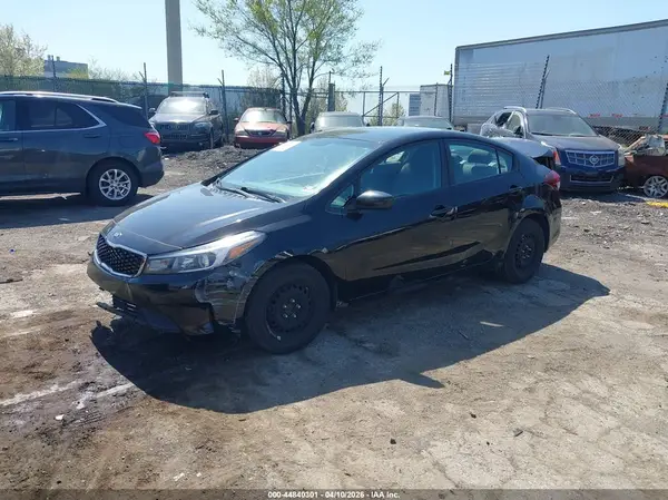 3KPFK4A73HE043855 2017 KIA FORTE - Image 2