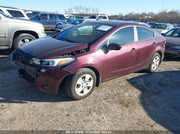 3KPFK4A73HE046688 2017 KIA FORTE - Image 2