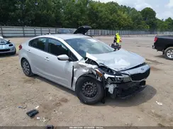 3KPFK4A73HE070490 2017 KIA FORTE