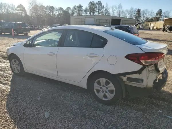3KPFK4A73HE072899 2017 KIA FORTE - Image 2