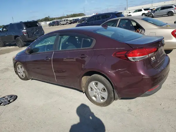 3KPFK4A73HE074863 2017 KIA FORTE - Image 2