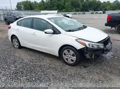3KPFK4A73HE088018 2017 KIA FORTE