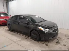 3KPFK4A73HE090335 2017 KIA FORTE