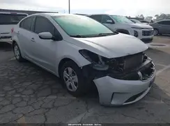 3KPFK4A73HE098998 2017 KIA FORTE