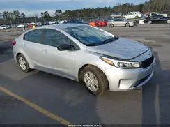 3KPFK4A73HE099231 2017 KIA FORTE