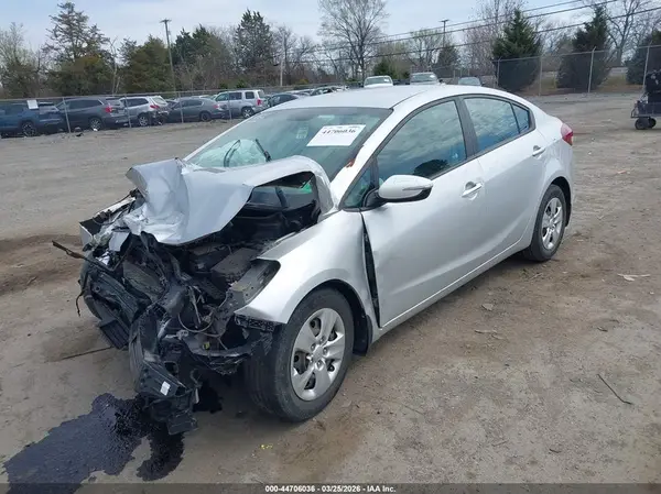 3KPFK4A73HE099259 2017 KIA FORTE - Image 2