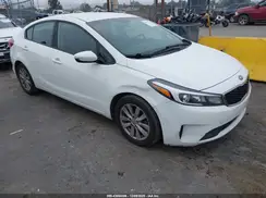 3KPFK4A73HE099293 2017 KIA FORTE