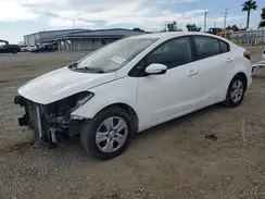 3KPFK4A73HE102001 2017 KIA FORTE