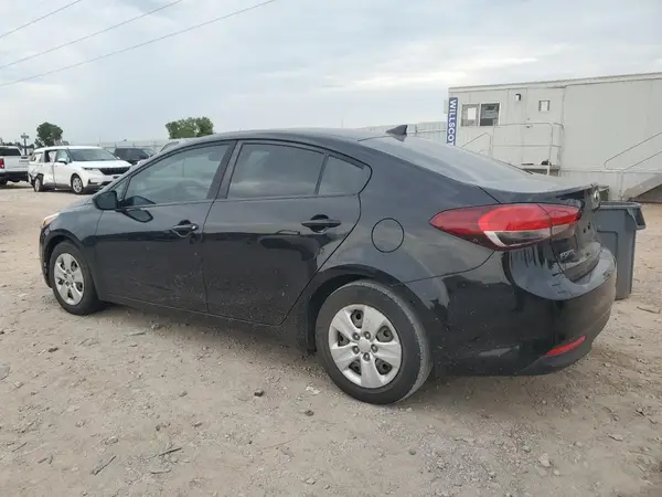 3KPFK4A73HE107716 2017 KIA FORTE - Image 2