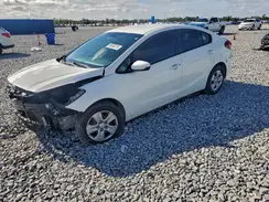 3KPFK4A73HE113936 2017 KIA FORTE