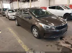 3KPFK4A73HE115928 2017 KIA FORTE