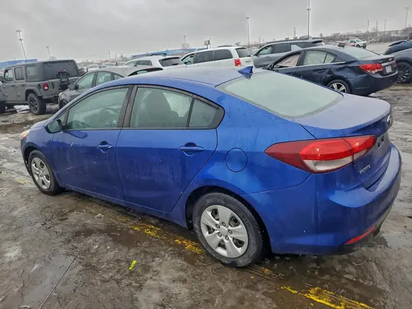 3KPFK4A73HE126346 2017 KIA FORTE - Image 2
