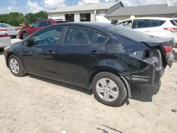 3KPFK4A73HE130526 2017 KIA FORTE - Image 2