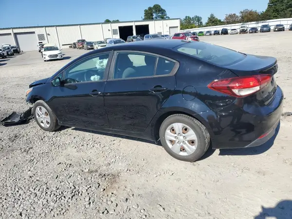 3KPFK4A73HE143003 2017 KIA FORTE - Image 2