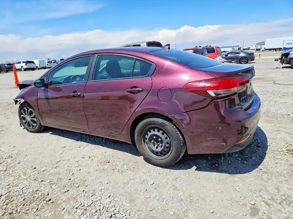 3KPFK4A73HE148525 2017 KIA FORTE - Image 2
