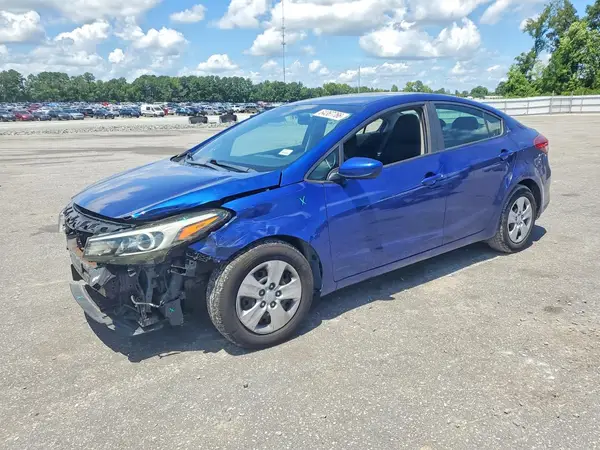 3KPFK4A73HE149982 2017 KIA FORTE - Image 1