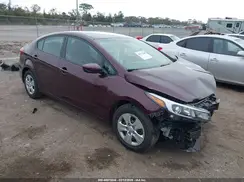 3KPFK4A73HE152655 2017 KIA FORTE