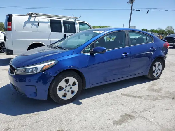 3KPFK4A73JE167453 2018 KIA FORTE - Image 1