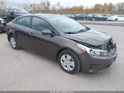 3KPFK4A73JE169882 2018 KIA FORTE