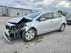 3KPFK4A73JE174712 2018 KIA FORTE