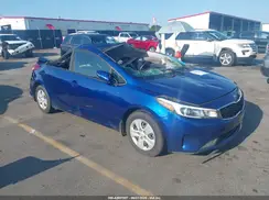 3KPFK4A73JE193387 2018 KIA FORTE