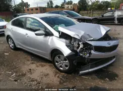 3KPFK4A73JE206297 2018 KIA FORTE