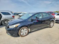 3KPFK4A73JE219065 2018 KIA FORTE