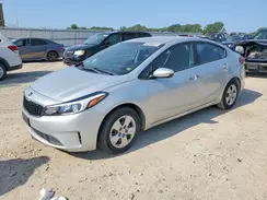 3KPFK4A73JE234584 2018 KIA FORTE