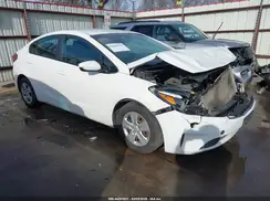 3KPFK4A73JE242555 2018 KIA FORTE