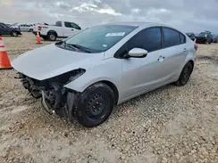 3KPFK4A73JE243902 2018 KIA FORTE