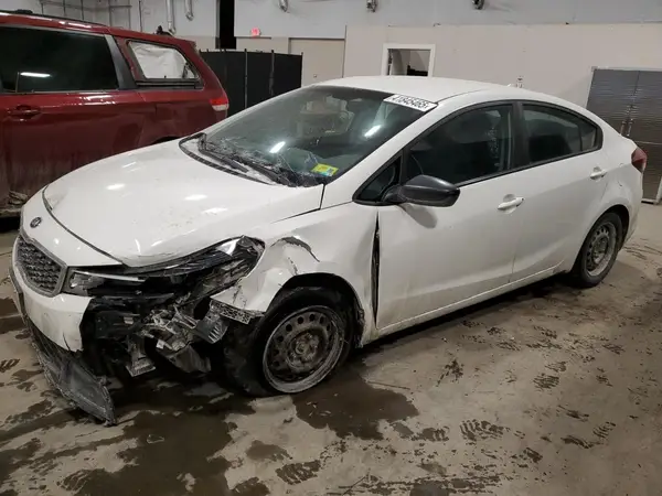 3KPFK4A73JE254480 2018 KIA FORTE - Image 1