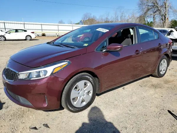 3KPFK4A73JE271893 2018 KIA FORTE - Image 1