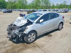 3KPFK4A73JE275331 2018 KIA FORTE